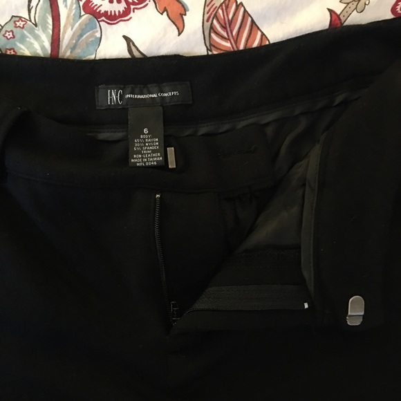 INC, Black Skinny Pants w/Leather Pocket & Waist Detail Size 8, 30”Inseam - Picture 5 of 11